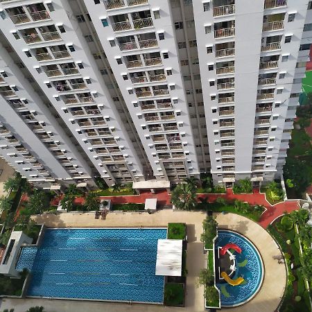 Classy! 2Br Apartment - Modern Comfort In West Jakarta Cbd Джакарта Екстер'єр фото